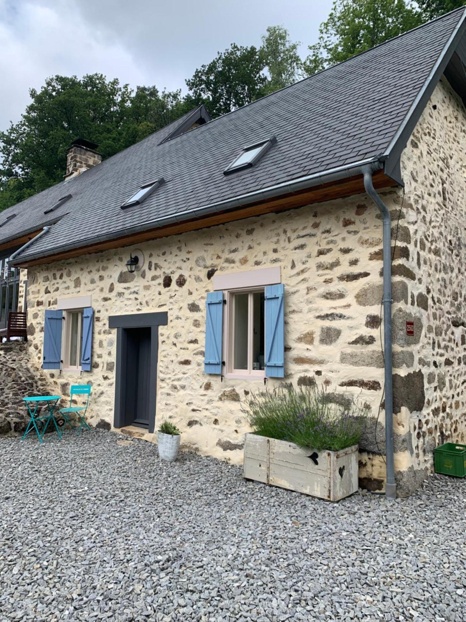 Gite Maison Du Trottoir, Sussac ภายนอก รูปภาพ